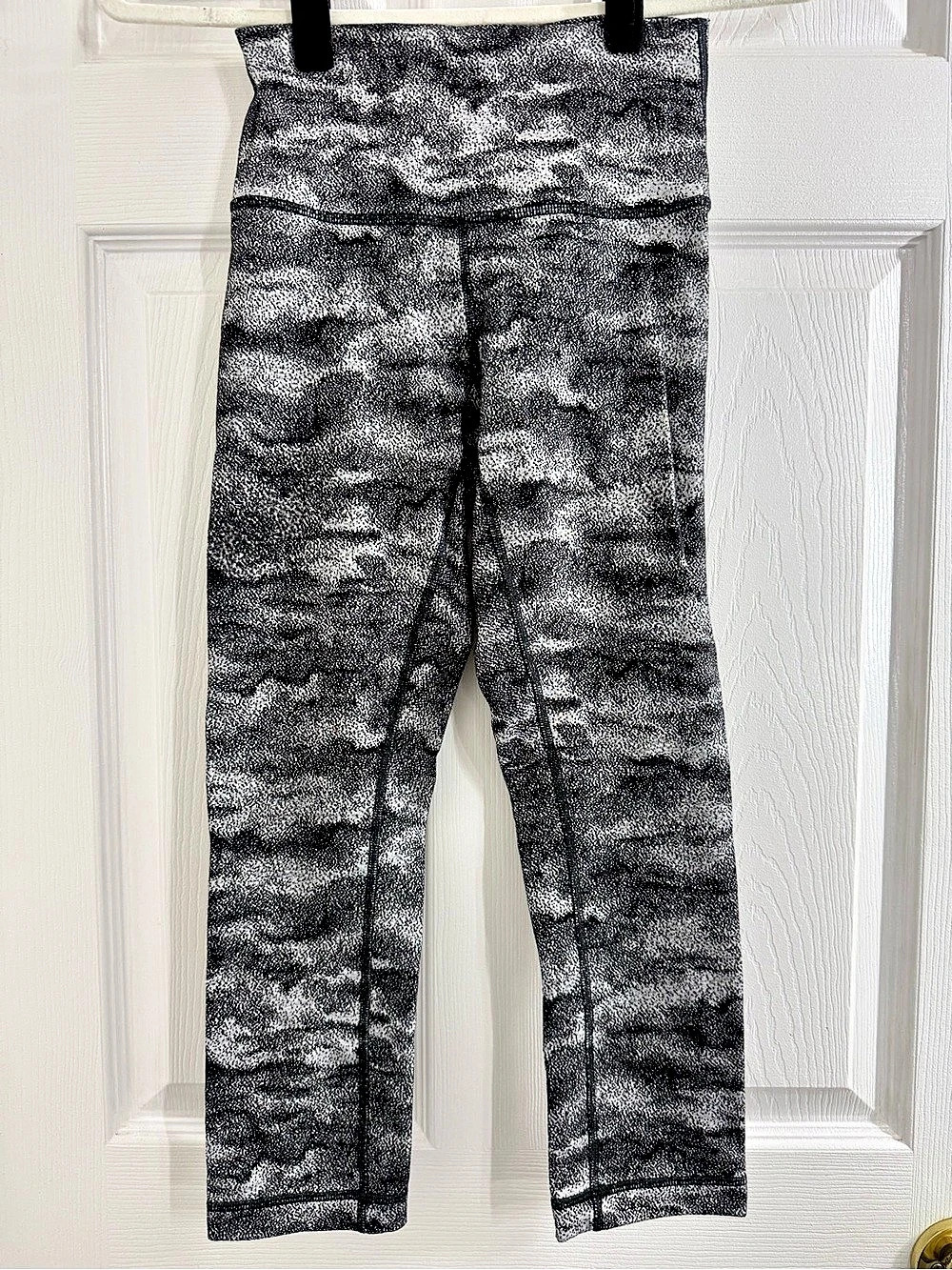 lululemon Run: Inspire Crop II Women's Camo Leggings